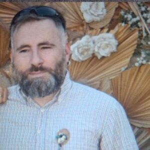 Nestao Miloš Urošević Kepa na Vračaru! Nije se pojavio na poslu, na sebi je imao i ranac za laptop (FOTO)