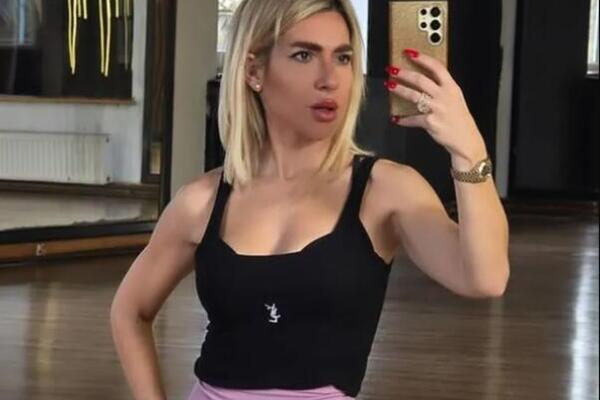 POKAZALA BEBU! JOVANA JEREMIĆ KLEKNULA I SLIKALA STOMAK, NACIJA ŠOKIRANA ONIM ŠTO VIDI - zar je moguće?