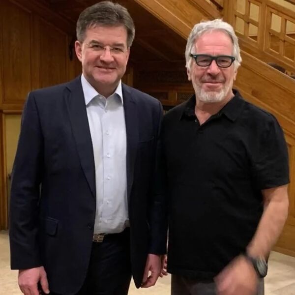 "NEMOJ DA BUDEŠ ZAO, NE ZNAŠ KAKAV SAM U AKCIJI" Miroslav Lajčak na stubu srama, ISPLIVALE SVE PORUKE SA PEDOFILOM!