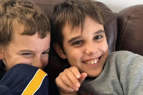 JEZIVI DETALJI SMRTI RODITELJA I NJIHOVE AUTISTIČNE DECE: Da vam srce pukne!