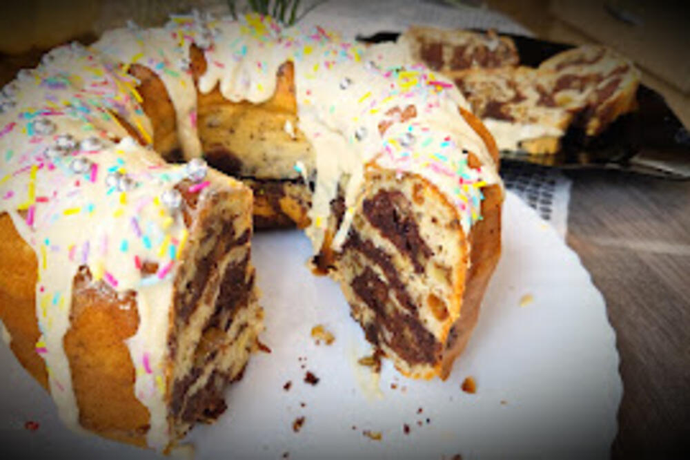 Pravo čudo na tanjiru: Najmekši kolač koji ćete ikada probati, spremite se za duple porcije, baka otkrila recept