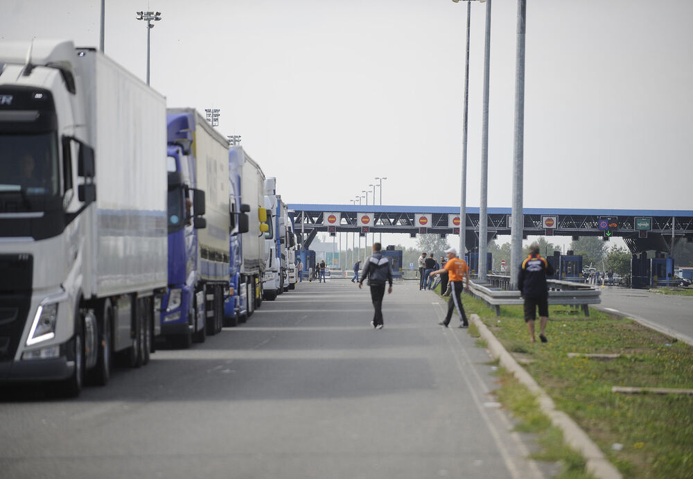 granica, Granični prelaz, Kamioni, carina
