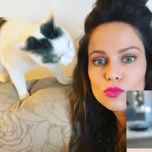 IME OVE DOMAĆE VODITELJKE SE NAŠLO U MEJLOVIMA PREDATORA EPSTAJNA? Evo i u kom KONTEKSTU - ona se oglasila