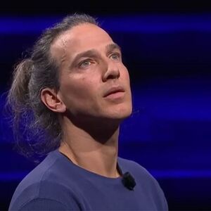 Koliko Goran iz Potere stvarno ima godina? Za njegovo lice ne postoji krema, samo geni, srušićete se!