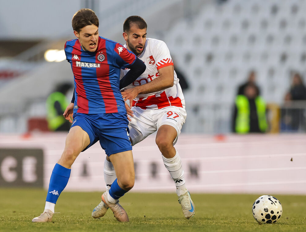 Andrej Kostić na utakmici Partizana i Radničkog iz Niša u sezoni 2025/26 Superlige Srbije