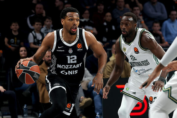 Sterling Braun zvanično ima novi klub (Foto)