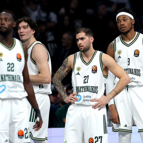 Skandolozno ponašanje igrača Panatinaikosa! Arijan Lakić udaren dva puta - palo i isključenje!