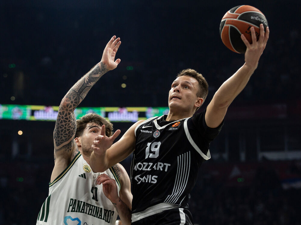 Arijan Lakić na utakmici Partizana i Panatinaikosa u sezoni 2025/26 Evrolige