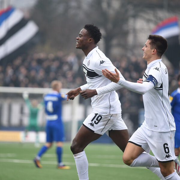 Radnik poveo, a onda je Surdulica videla simultanku neverovatnog Dembe Seka (Video)