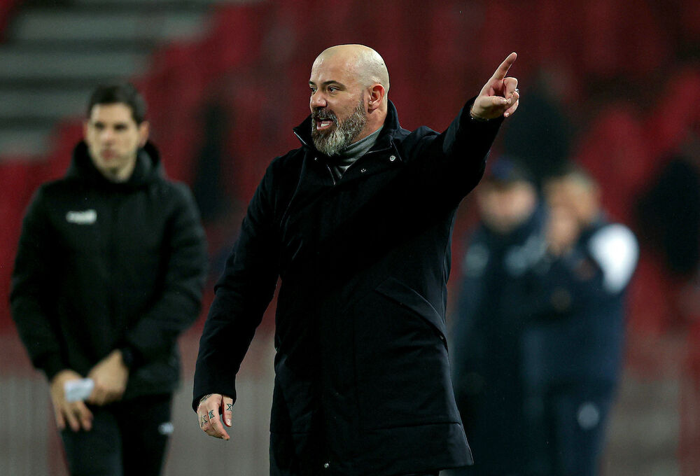 Dejan Stanković na utakmici Crvene zvezde i Novog Pazara u sezoni 2025/26 Superlige Srbije