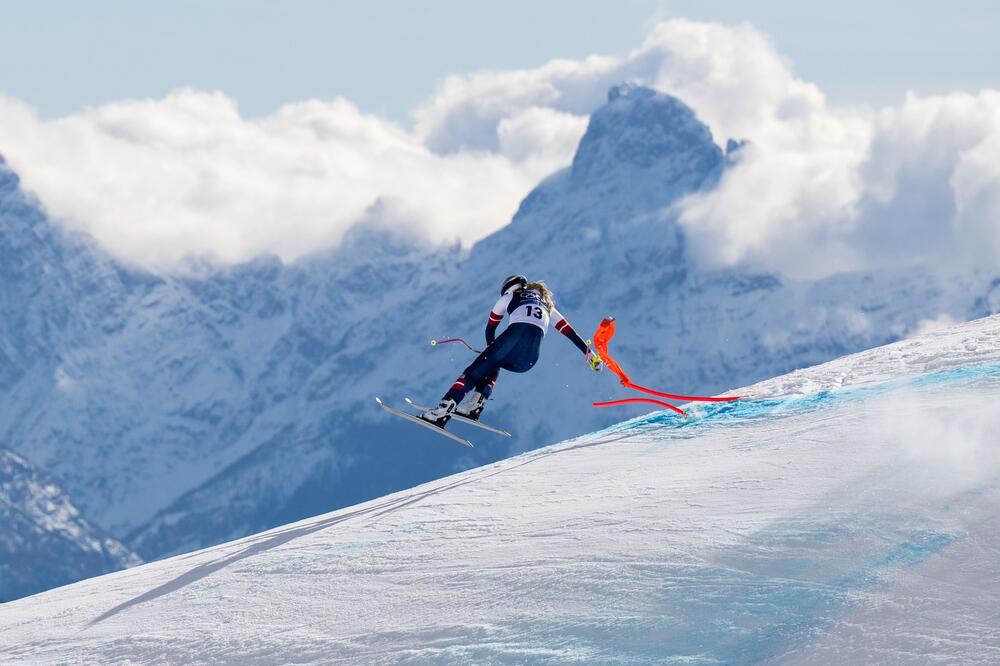 Tužan kraj: Jeziv pad Lindzi Von!