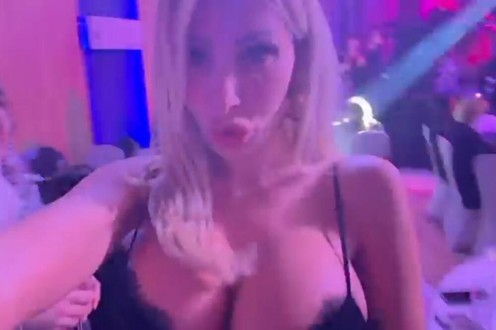 SNIMA FILMOVE ZA ODRASLE I ĐUSKA PORED ZDRAVKA MAMIĆA? Plavuša nije za one sa SLABIM SRCEM i tankim NOVČANIKOM