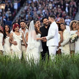 RADIO IM SVE ZA DŽABE?! Pevač nije dobio NI DINAR, a pukao pare - NASTUP ZA ISTORIJU, HONORAR ZA ZABORAV