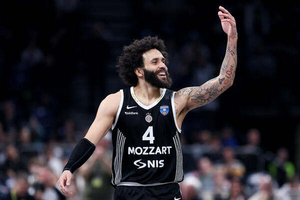 Vašington se povredio, čeka da duža pauza!