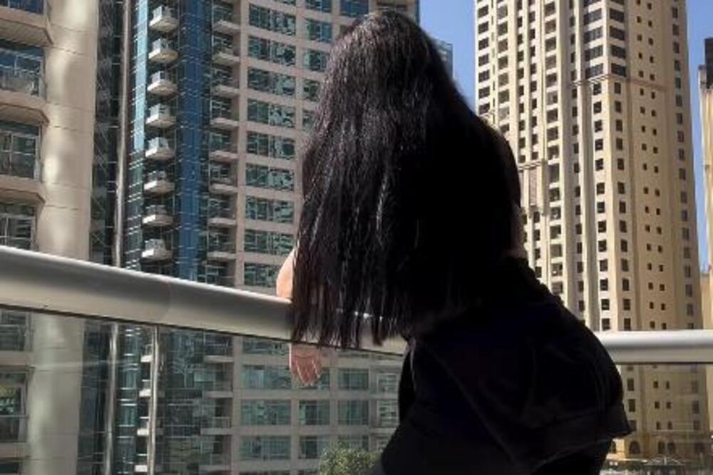 "ZASPALA SAM, A ONDA ME JE PRESEKLO": Ćerka poznatih Srba završila u PODRUMU dok padaju bombe! Opisala pravi užas