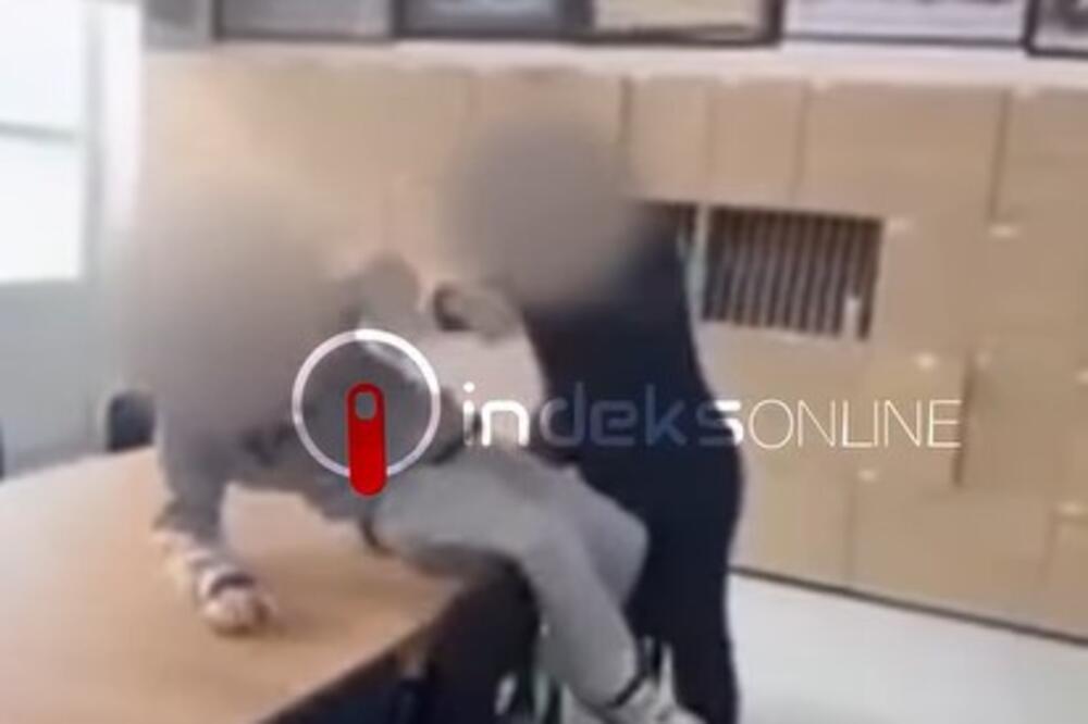 Nastavnik pretukao učenika na jugu Srbije? Šamarao ga, udarao u glavu i vukao po zbornici, HOROR! (VIDEO)
