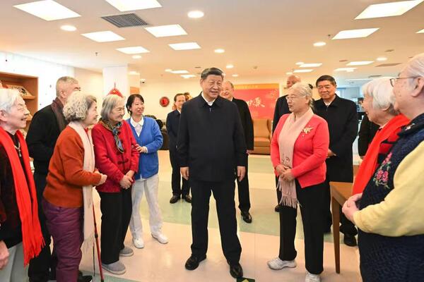 Si Đinping posetio gradjane Pekinga uoči Praznika proleća