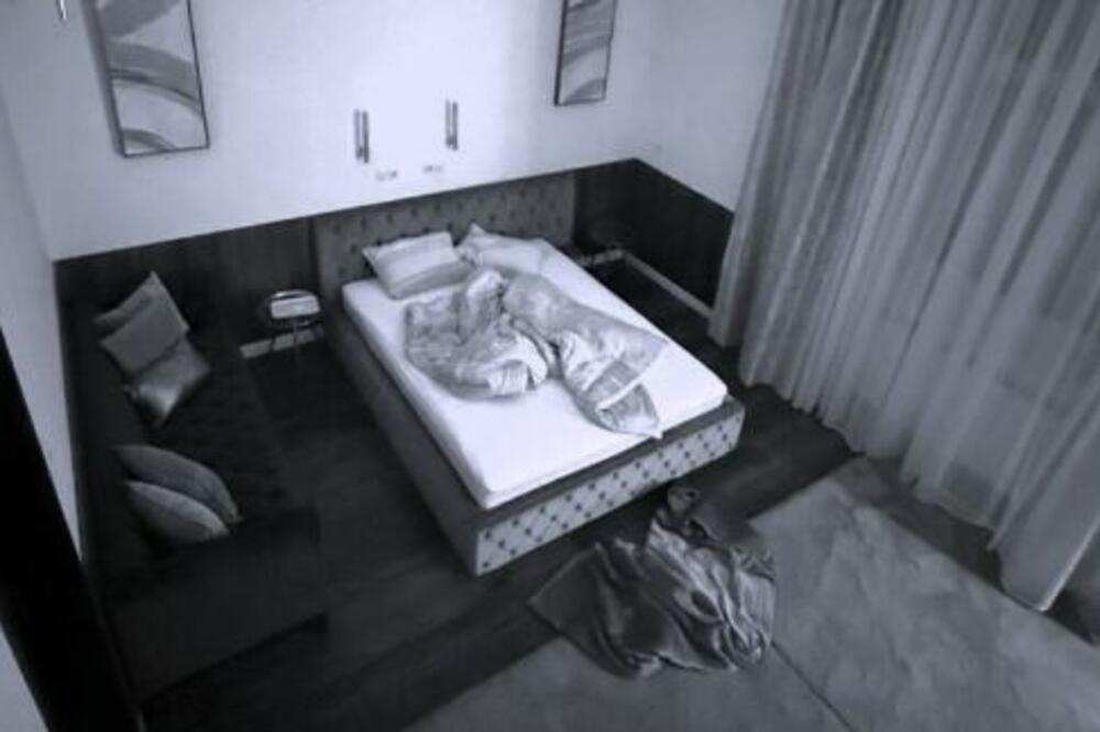 FOTOGRAFIJA IZ SPAVAĆE SOBE OSVANULA PRED IZBORE! Poruka od 2 reči ŠOKIRALA SVE ODREDA - SKANDAL TRESE MAĐARSKU!