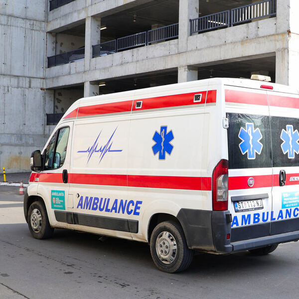 PACIJENATA SVE VIŠE, AMBULANTE SVE PUNIJE: Hitna pomoć u ovom gradu ne staje ni dan ni noć, TELEFON SE USIJAO