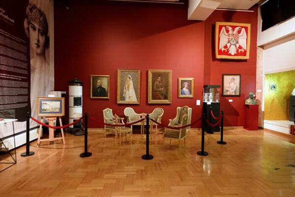 &bdquo;ČEKAJUĆI STALNU POSTAVKU&ldquo;: Izložba u Istorijskom muzeju Srbije