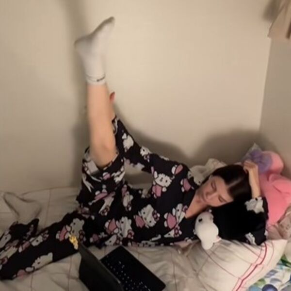 PRCVOLJAK OD STANA, ALI BOLI GLAVA! Devojka napravila "svet iz snova" u 6,5 kvadrata, POGLEDAJTE SAMO OVO! (VIDEO)