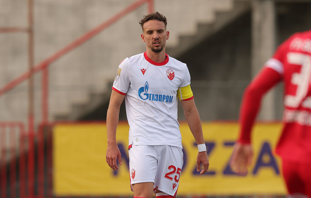 Strahinja Eraković na utakmici Budućnosti i Crvene zvezde u Dobanovcima