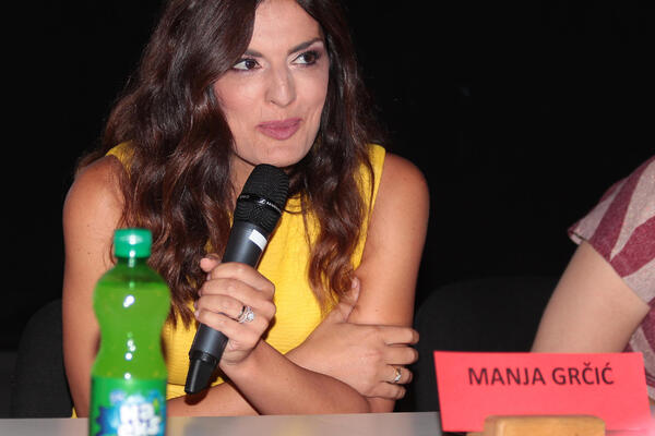 EVO KO JE MANJA GRČIĆ, NOVA DIREKTORKA RTS-a: Već DVADESET GODINA vuče sve konce iz senke, jako MOĆNA ŽENA!