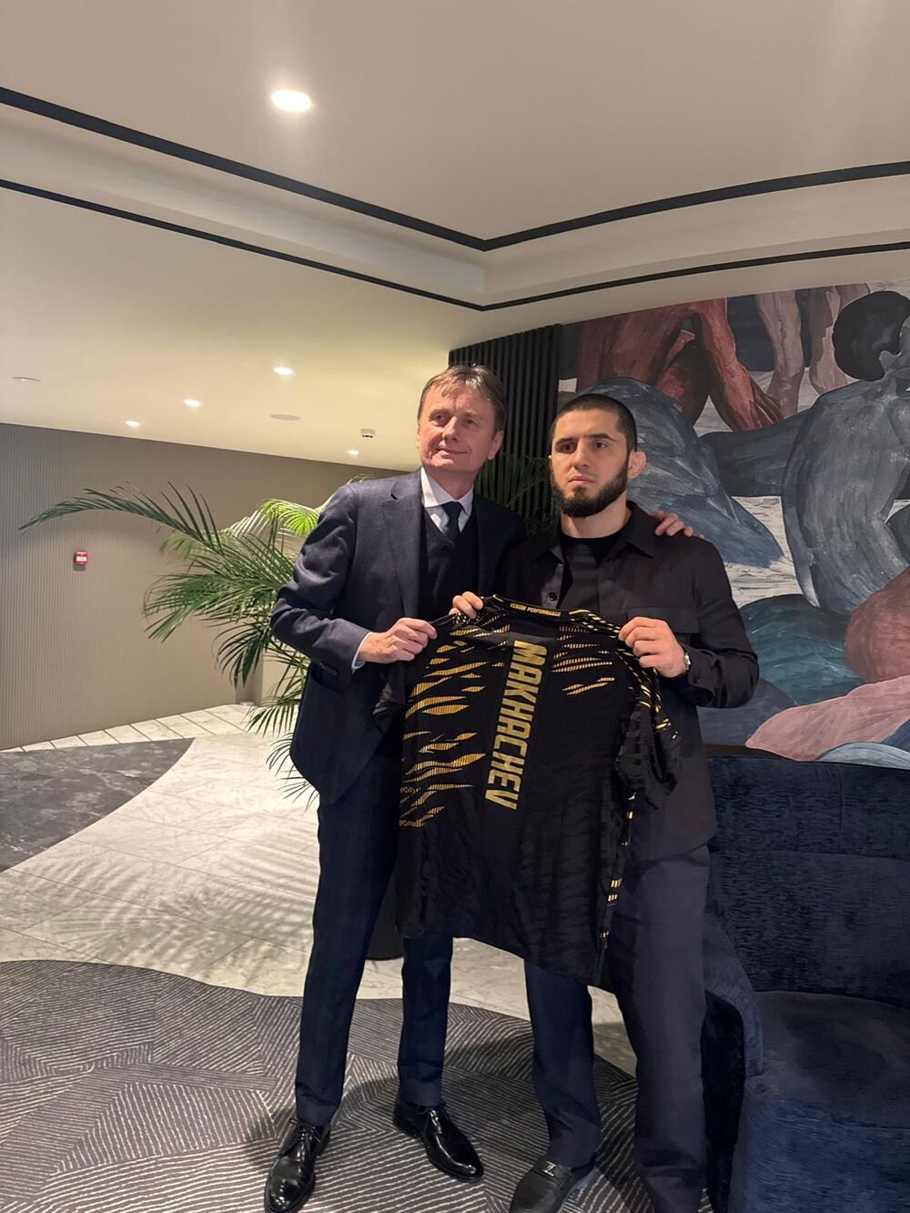 Islam Mahačev, Darko Glišić