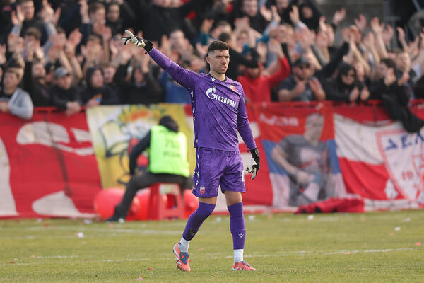 Kao što je portal Espreso.rs i najavio - Omri Glazer pakuje kofere i vraća se u Izrael (Foto)