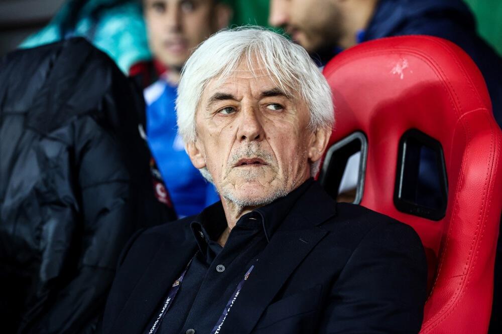 Ivan Jovanović ni reč o Srbiji!