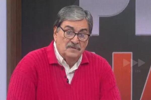 "OVAJ ŠPANAC, NEVEROVATNO..." Vlade Đurović pobesneo na sudije posle poraza Crvene zvezde! Opleo za sve pare