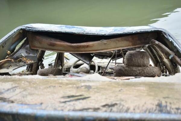 U autu izvučenom iz Dunava bilo telo muškarca koji je nestao 2015. godine? Misterija stara deceniju konačno rešena!