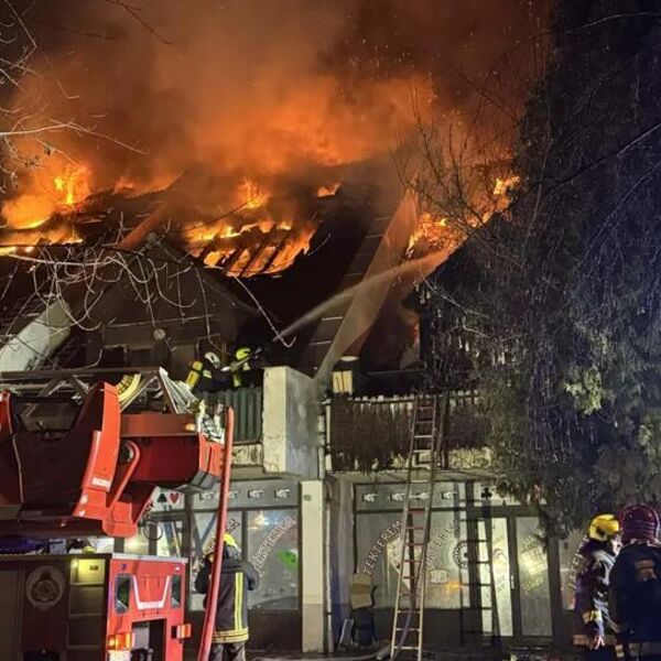 U požaru koji je izbio u hotelu u Mađarskoj stradale najmanje 4 osobe: Sumnja se da je ovo uzrok užasa! (FOTO)