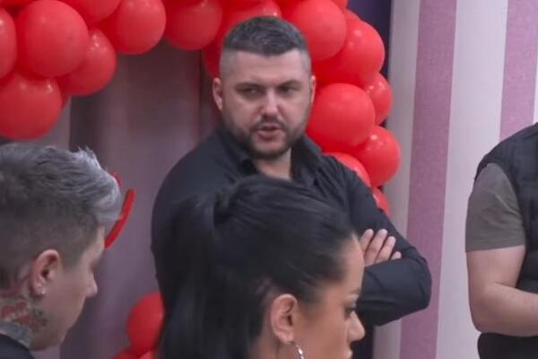 POCRVENEO OD SRAMOTE: Asmin rešio da se javno izvini ovim ljudima! "Došao sam pameti juče..."