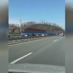 Haos na Milošu Velikom: Bahati vozači napravili kolaps - nisu mogli da čekaju, pa jezvim potezom rizikovali živote!