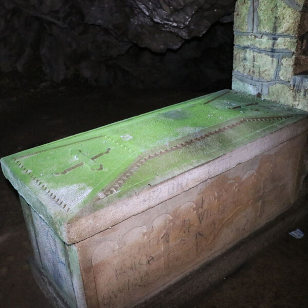 Na ovom mestu je ugušeno 300 Srba! Jedina pećina crkva u našoj zemlji krije krvavu istoriju, a ovako izgleda (FOTO)