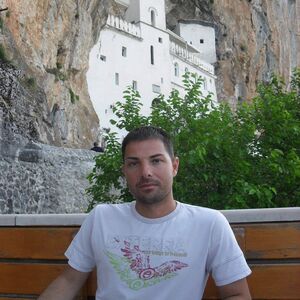 GAZDA TVRDI DA GA JE MOLIO ZA POSAO PA OJADIO: Za 2 sata uspeo da odnese ovu sumu, SKANADAL koji se ne zaboravlja