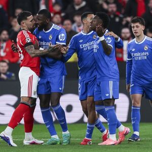 Provokacija Otamendija ostala u senci - udario Vinisijusa Žunira u najbolniju tačku (Video)