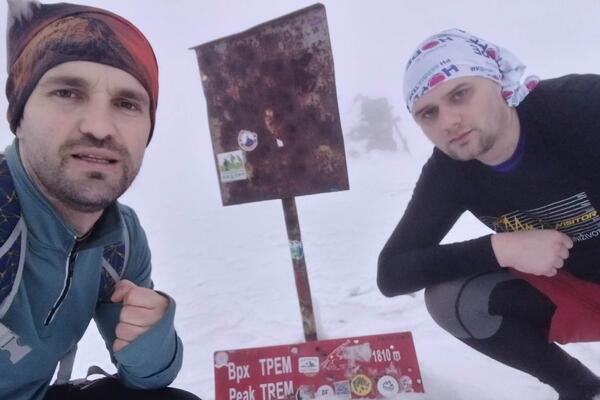 Aleksandar i Ivan u ekstremnim uslovima uspeli da osvoje najviši vrh ove planine: "Vidljivost nula, pratio nas..."