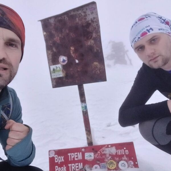 Aleksandar i Ivan u ekstremnim uslovima uspeli da osvoje najviši vrh ove planine: "Vidljivost nula, pratio nas..."