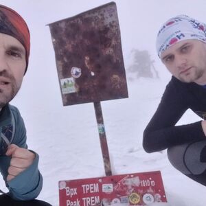 Aleksandar i Ivan u ekstremnim uslovima uspeli da osvoje najviši vrh ove planine: "Vidljivost nula, pratio nas..."