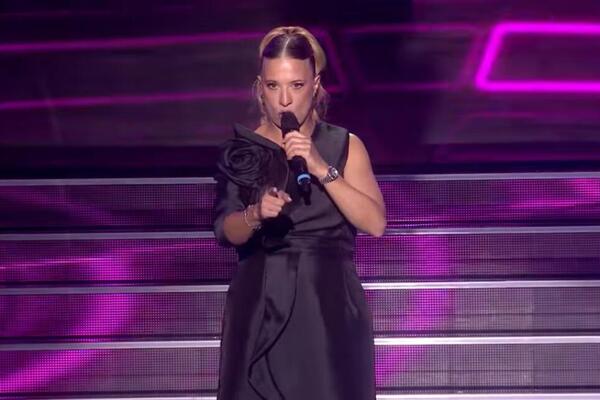 "UĐI SLOBODNO": Pevačica otvorila KONKURS, pa razglasila na sva usta - NE BIRA DA LI JE MUŠKO ILI ŽENSKO