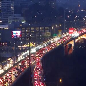Beograđani, naoružajte se strpljenjem: Petak i kiša napravili haos u gradu, ovde su najveće gužve! (FOTO)