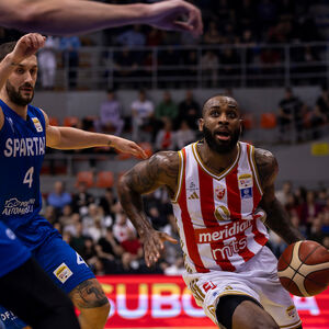 Monstruozna serija 22:0 Crvene zvezde za rušenje Spartaka i finale (Foto)