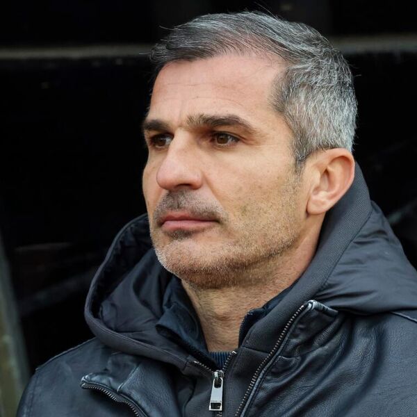 "Poštovani navijači..." Oglasio se Nenad Stojaković posle otkaza u Partizanu! Zakucao rečima