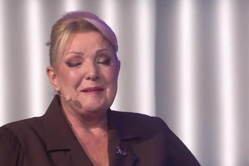 SNEŽANA ĐURIŠIĆ U SUZAMA, PLAKALA, PA PRIZNALA BOLNU ISTINU! "Bila je hospitalizovana" Sve javno otkrila