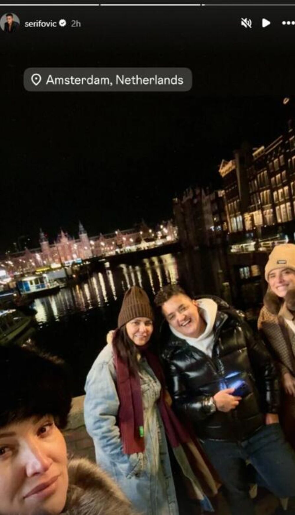 Marija, Jovana i dve drugarice