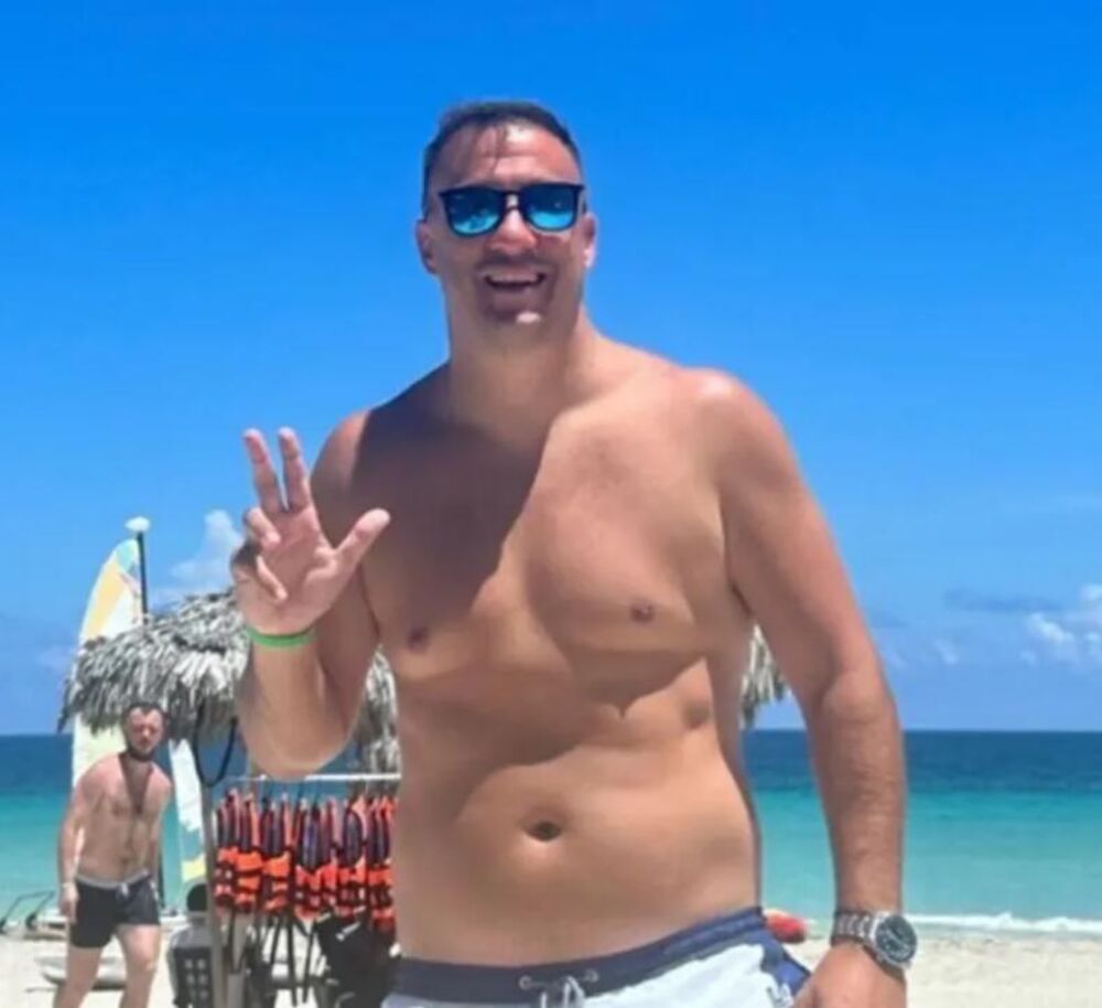 Lazar, Muž Dee Đurđević