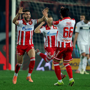 Golčina Arnautovića, Partizan na konopcima!