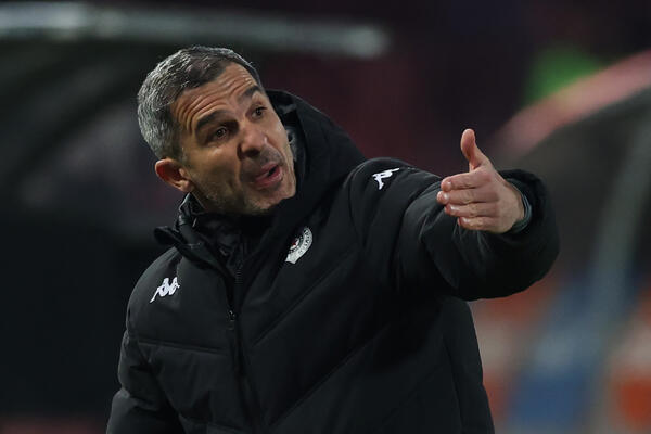 Partizan smenjuje Stojakovića?